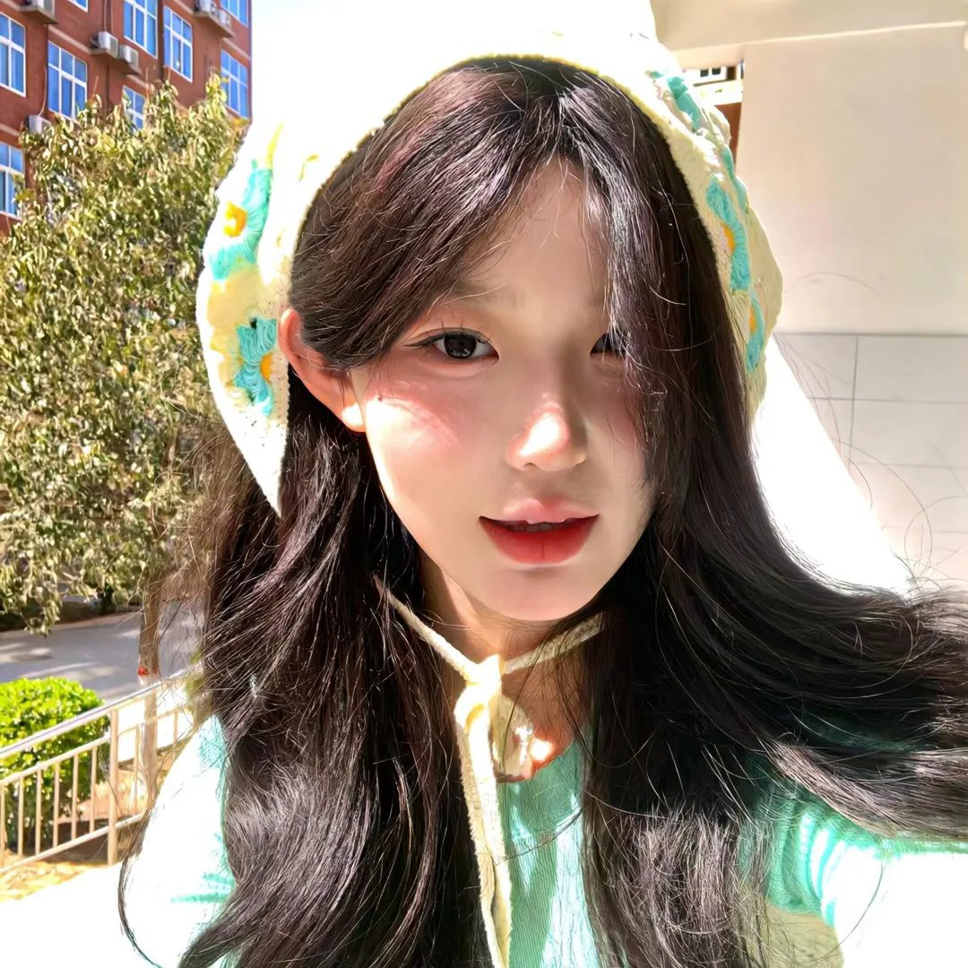 玉女桃花满堂红